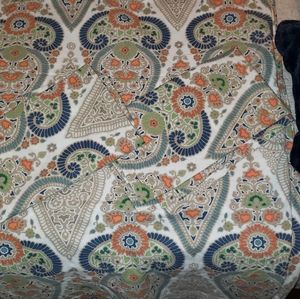 Pottery Barn Queen Duvet, shams, and pillows